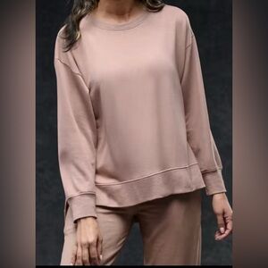 Luxome Essential jogger and tunic set